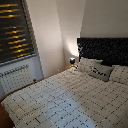 Jenny's Place Apartment *